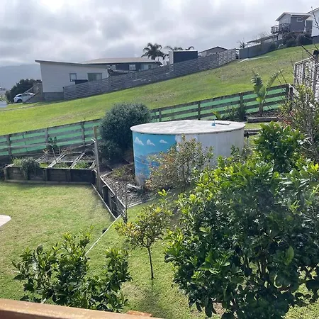 The Blue Beach House Mangawhai Exterior foto