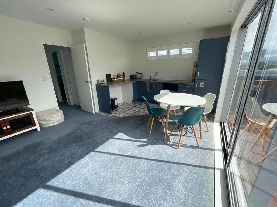 The Blue House Apartment